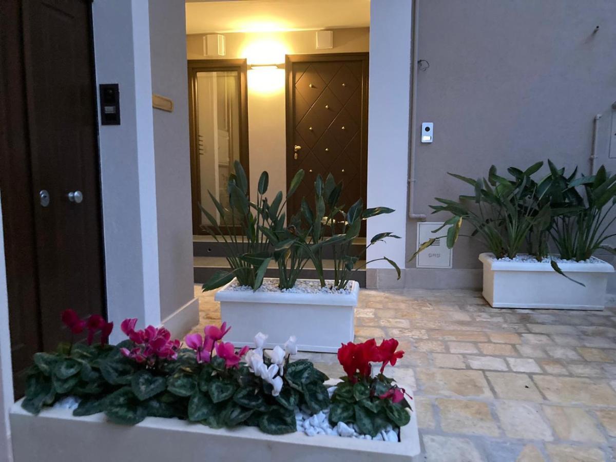 Suite & Spa Via Veneto Monopoli Buitenkant foto